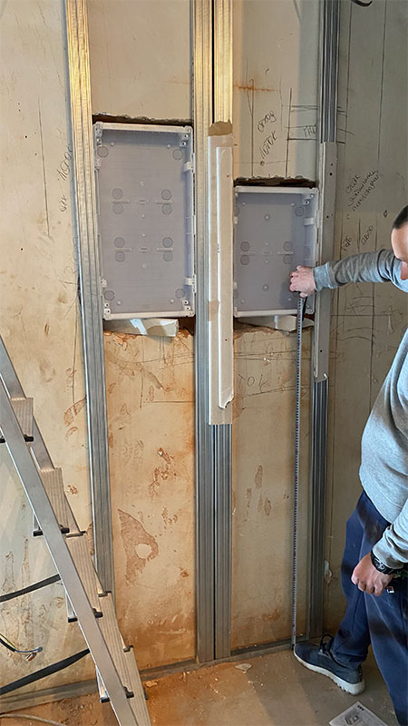 5constr-wall4